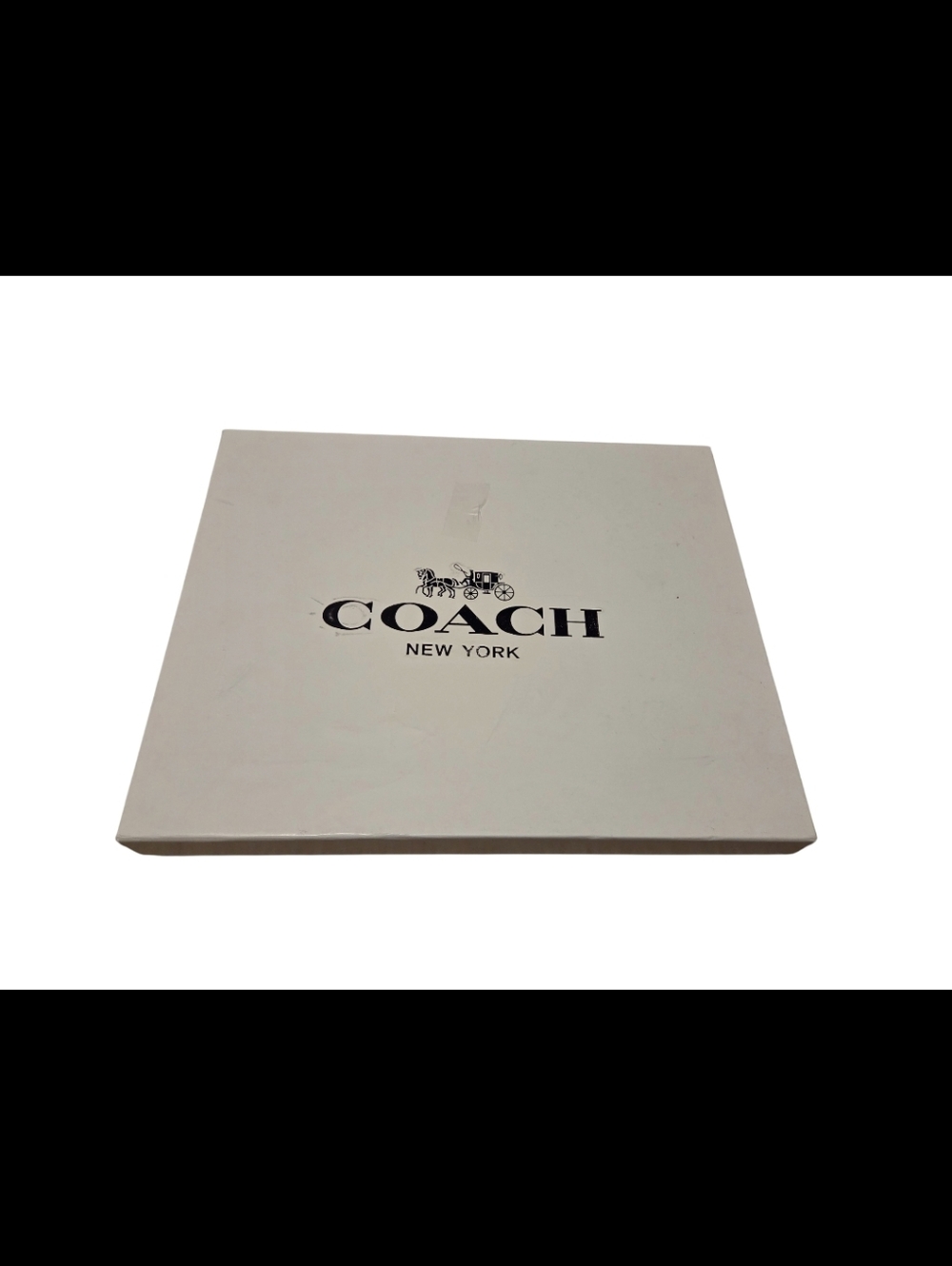 Women’s COACH Boxed Essential Cherry Print Leather Set - Picture 2 of 11